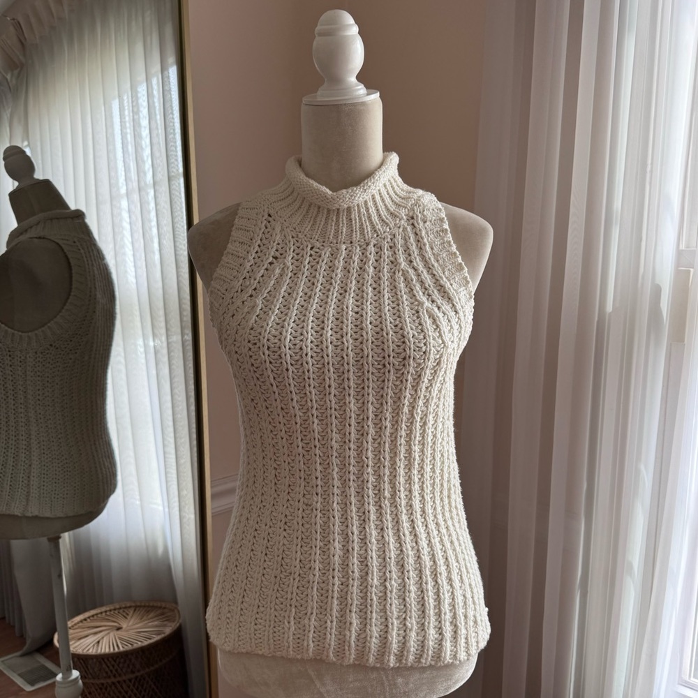 Moth Anthropologie Sleeveless Sweater Size S